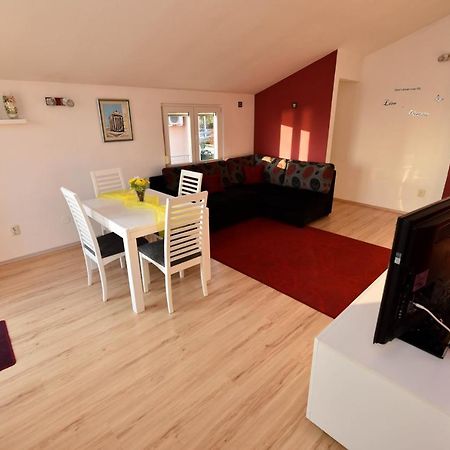 Bonaca Appartement Rtina Buitenkant foto