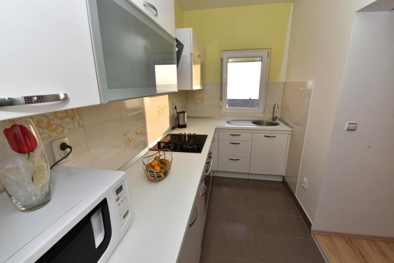 Bonaca Appartement Rtina Buitenkant foto
